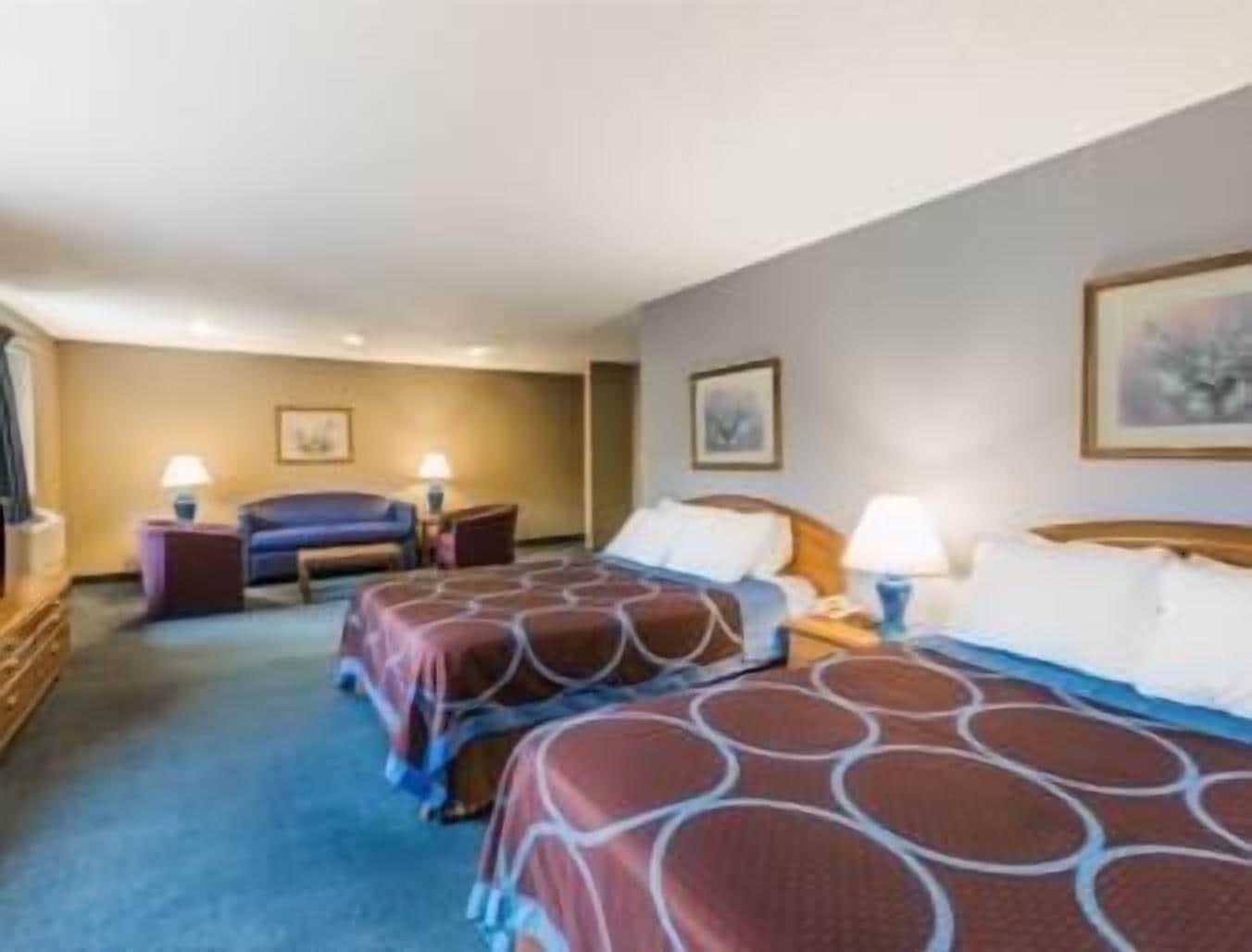 Super 8 By Wyndham East Stroudsburg - Poconos Hotel Exterior photo